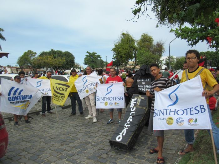 sinthotesb_-_ato_unificado_dia_14_de_junho_-_fotos_-_aelson_souza_cardoso_(147)